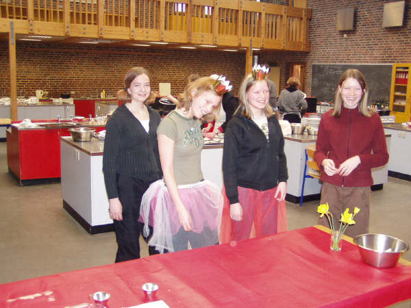 Girls in the kitchen